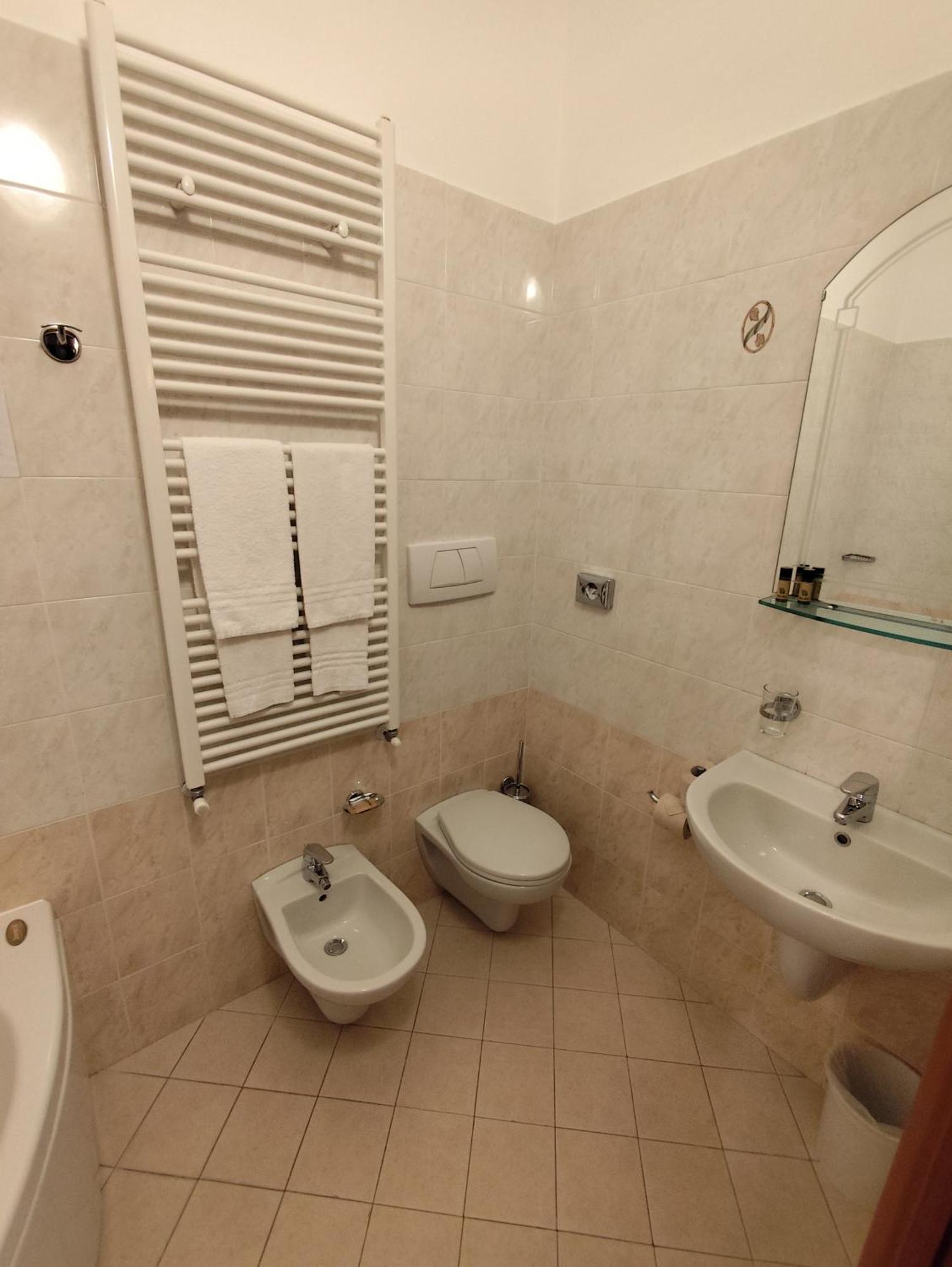 Hotel Majestic 3*